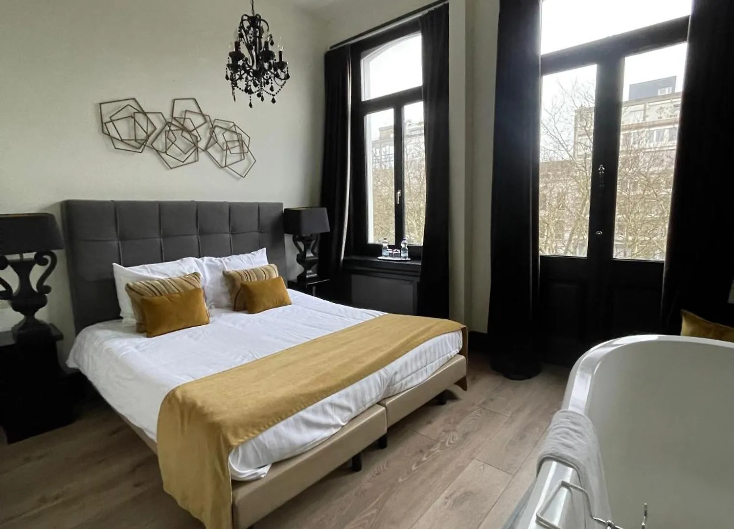 Bed and Breakfast B in Antwerpen 2*,  Belgien