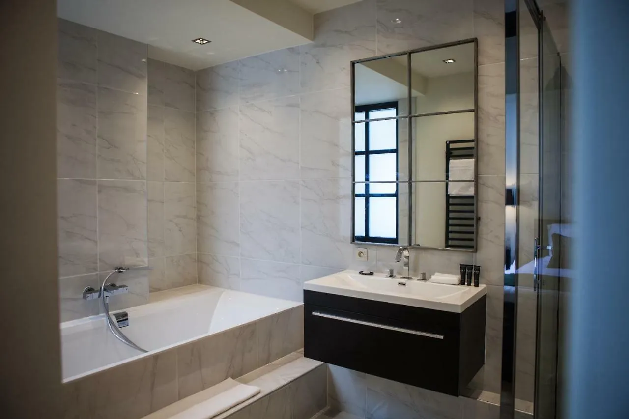 Bed and Breakfast B in Antwerpen 2*,