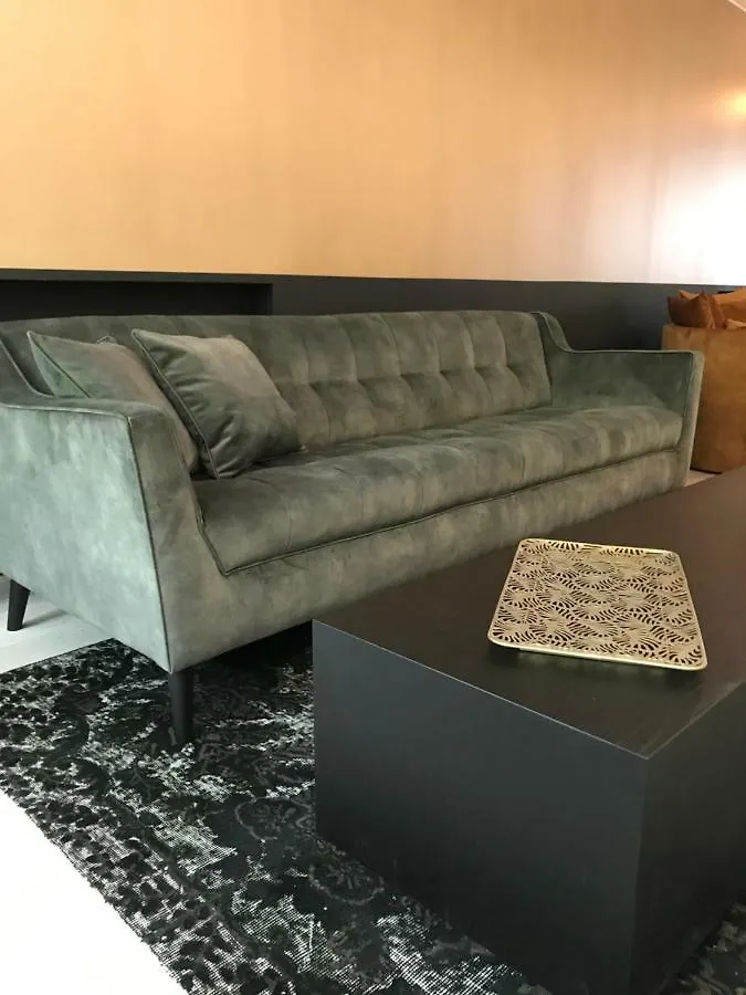 B In Antwerp Bed & Breakfast