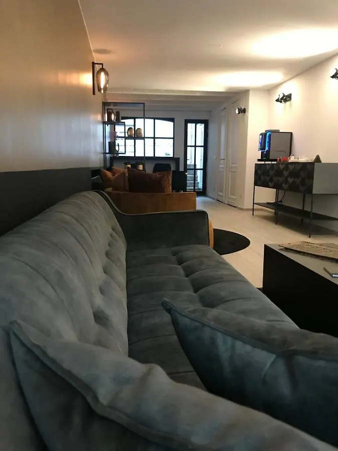 B In Antwerp Bed & Breakfast